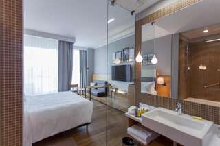 Отель Sopot Marriott Resort & Spa Сопот Улучшенный номер с кроватью размера "king-size" и балконом-3